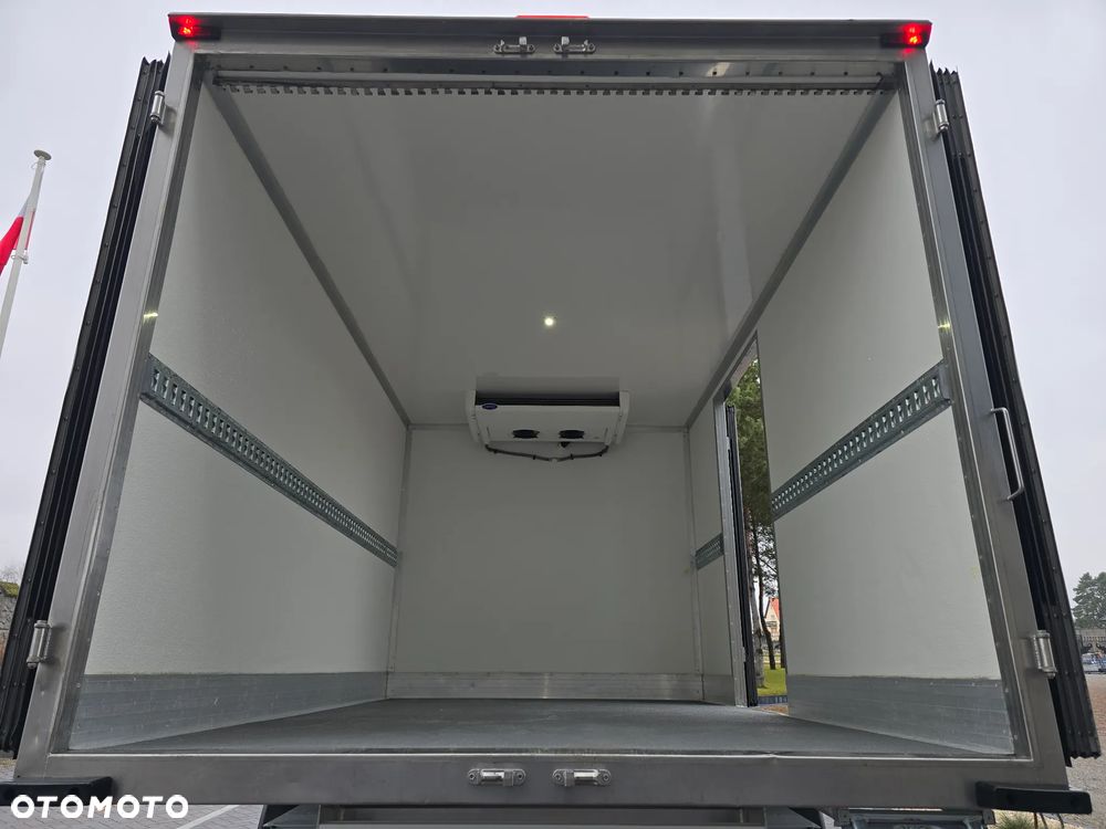 Renault MASTER IGLOPOL -30*C +25*C Carrier XARIOS 350 Podłączenie Stacjonarne 230 V ŁADOWNOŚĆ 840Kg WZMOCNIONE TYLNE ZWIESZENIE TEMPOMAT KLIMA HALOGENY KAMERA COFANIA SALON PL STAN JAK NOWY - 16