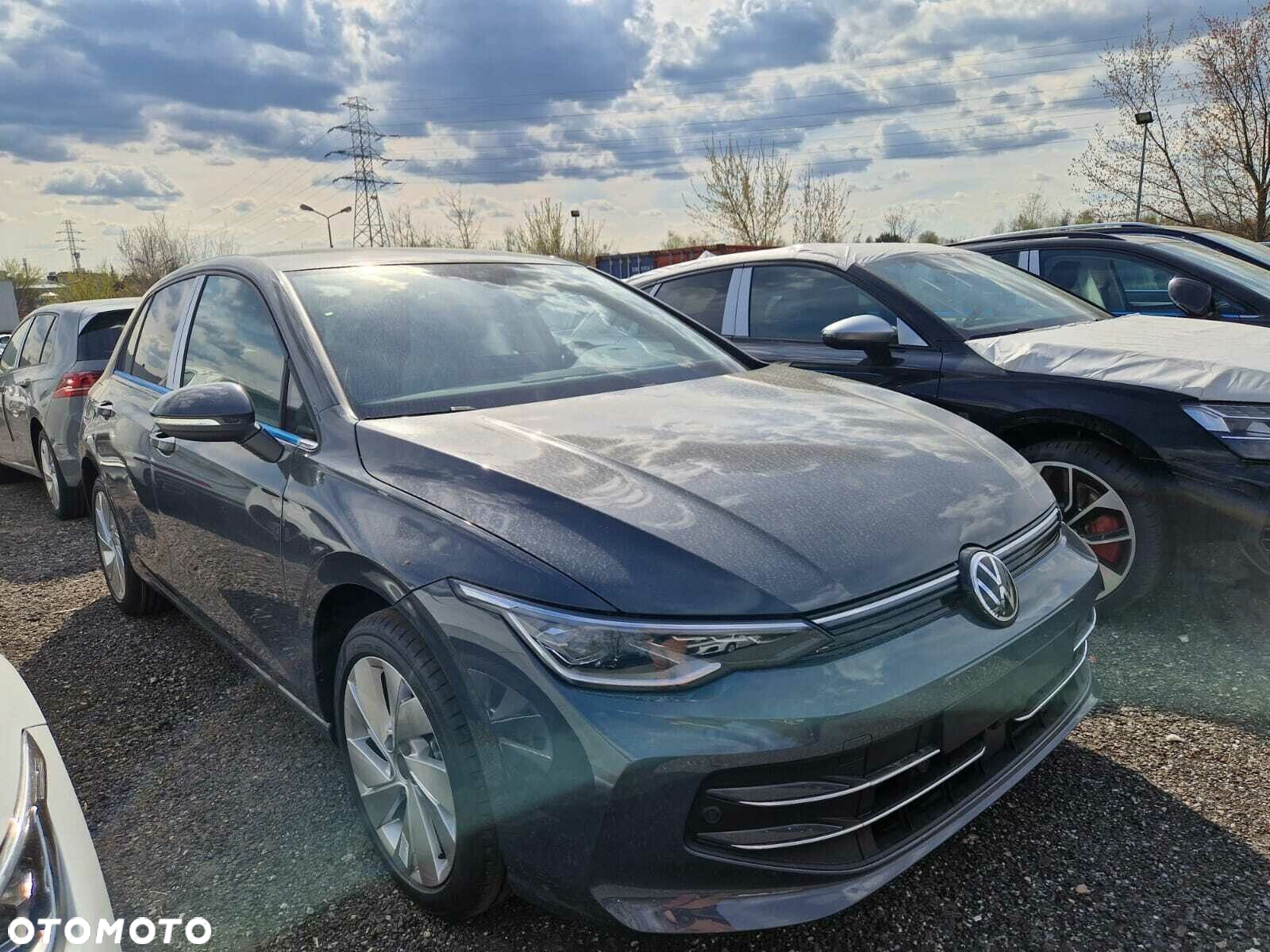 Volkswagen Golf - 3