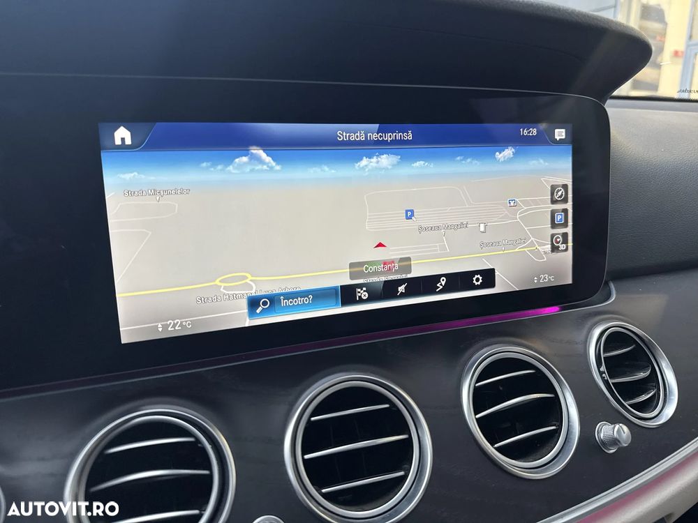 Mercedes-Benz E - 18