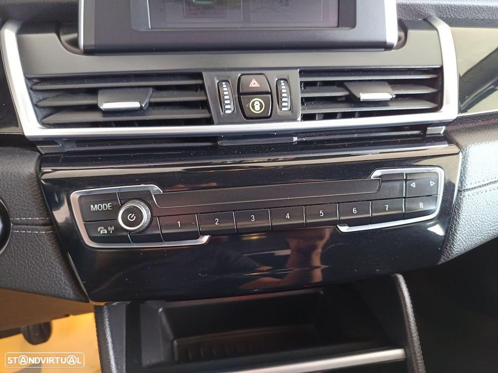 BMW 216 Gran Tourer d 7L Line Sport - 30