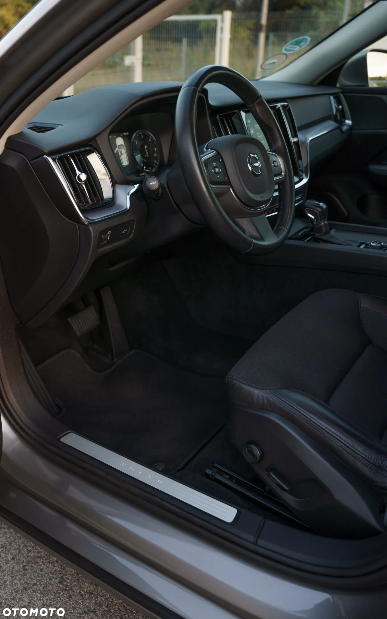 Volvo V60 D3 AWD Momentum - 10