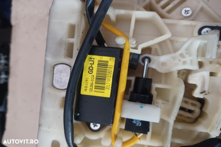 Selector cutie de viteze automata 46700-A2300KB  1.6 D Timonerie Kia - 4