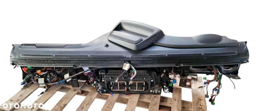 Konsola Deska Rozdzielcza Kokpit Iveco S-WAY - 6