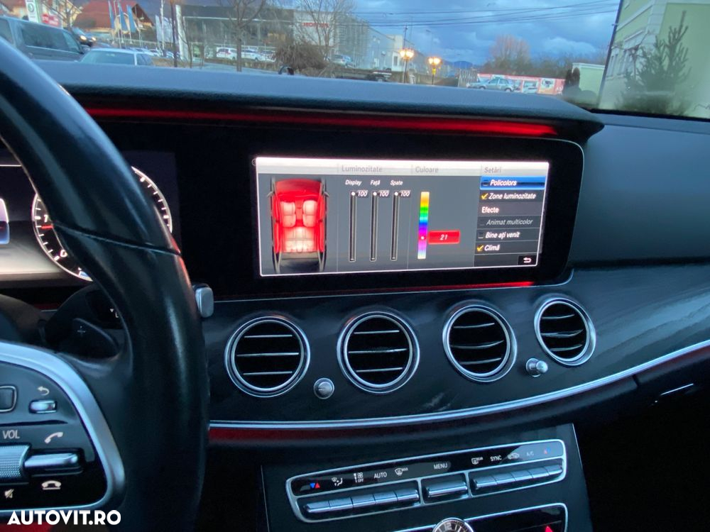Mercedes-Benz E 220 d T 9G-TRONIC Avantgarde - 27