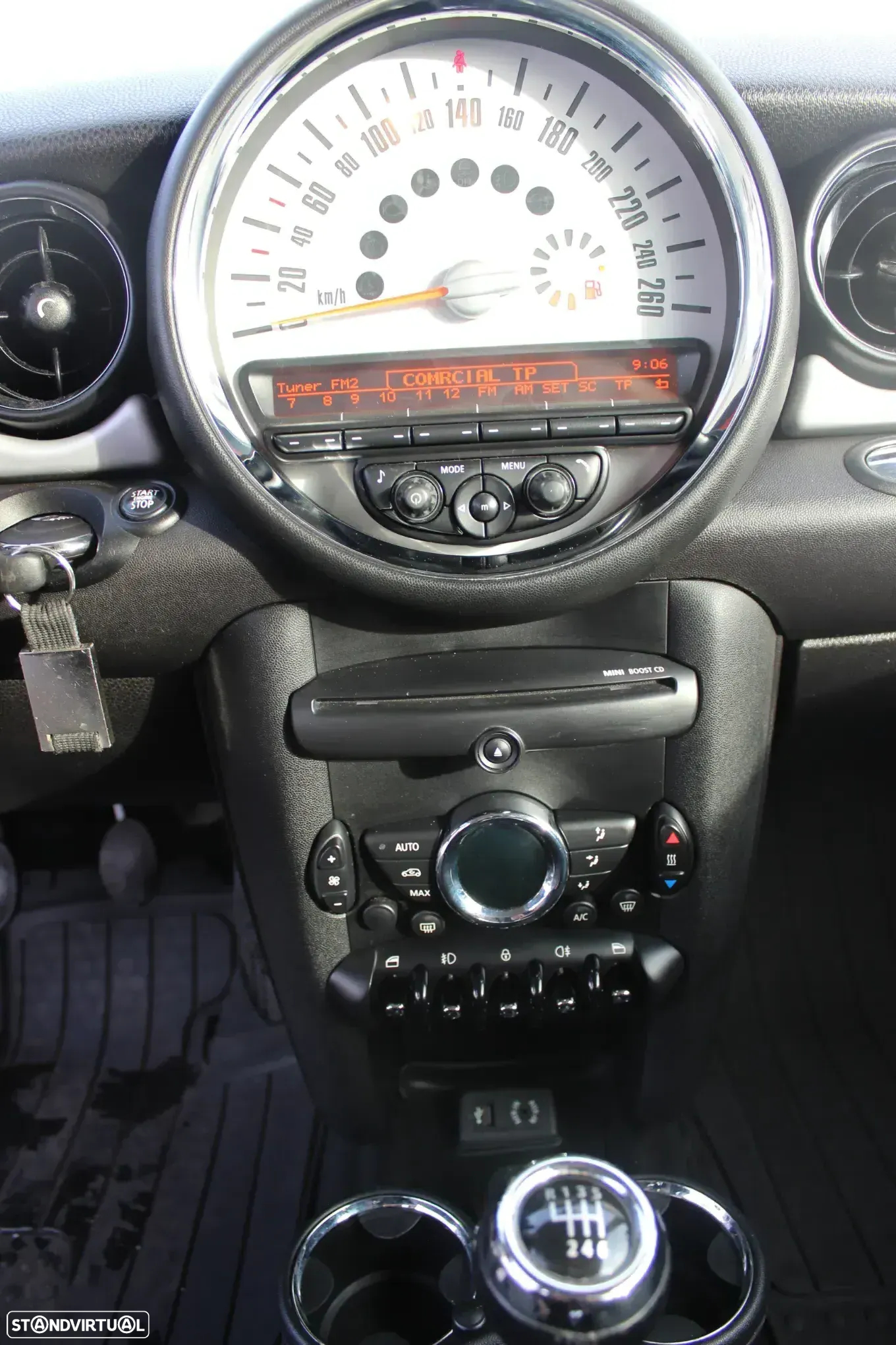 MINI 3 Portas One D - 8