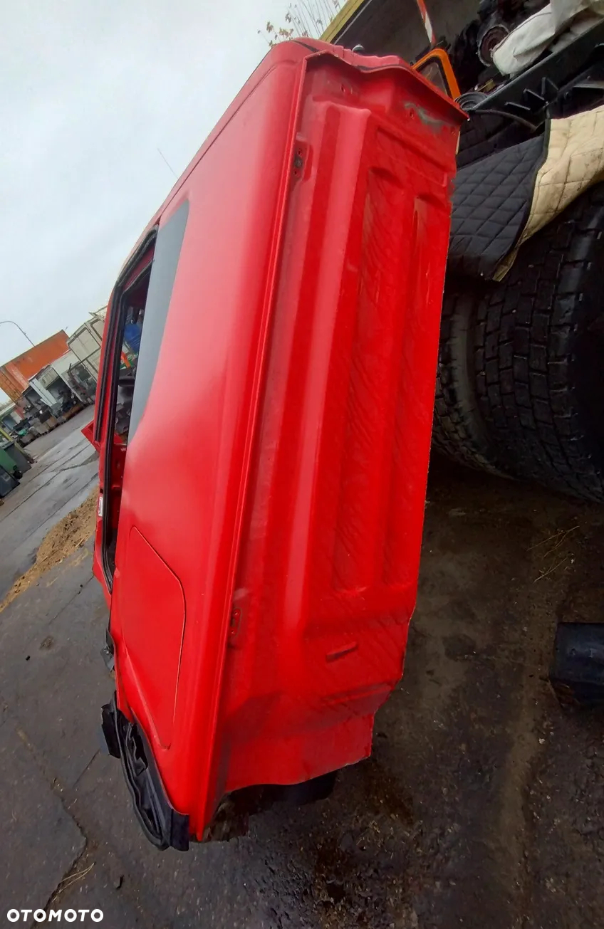 ĆWIARTKA BOK IVECO STRALIS HI-WAY - 2