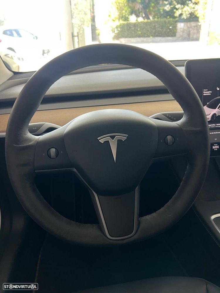 Tesla Model 3 - 18