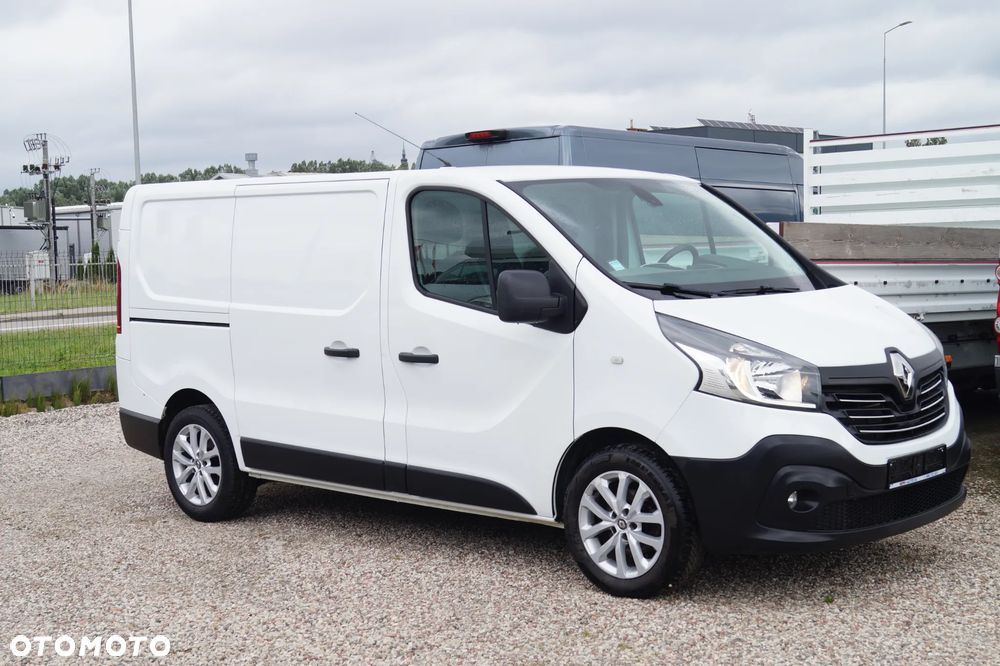 Renault Trafic - 10
