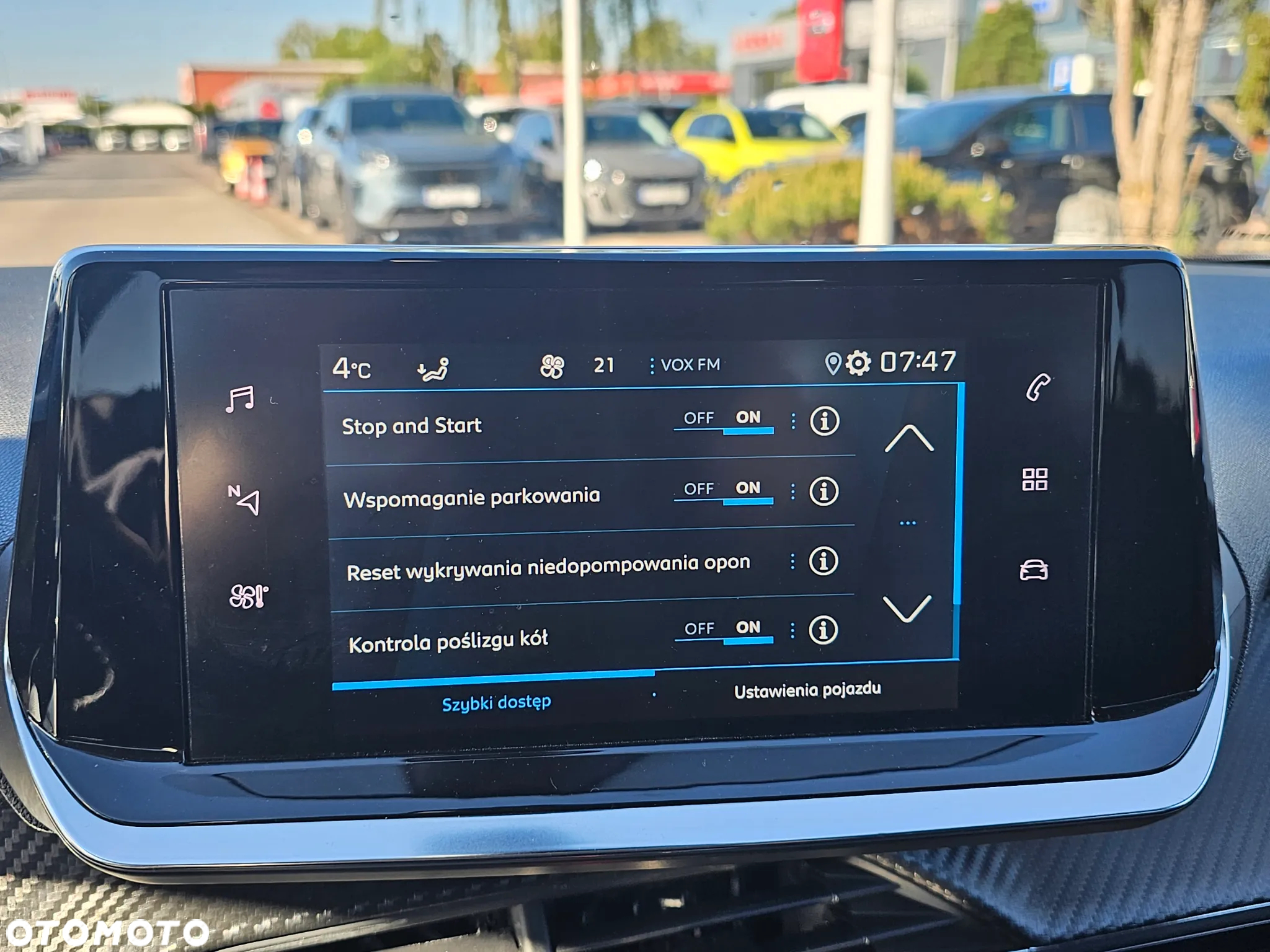 Peugeot 2008 1.2 PureTech Allure Pack S&S - 24