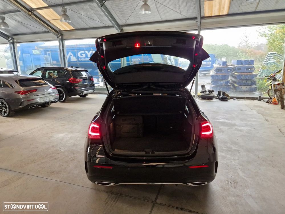 Mercedes-Benz A 250 e AMG Line - 10
