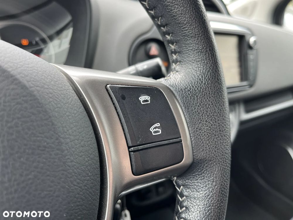 Toyota Yaris 1.33 Premium - 23