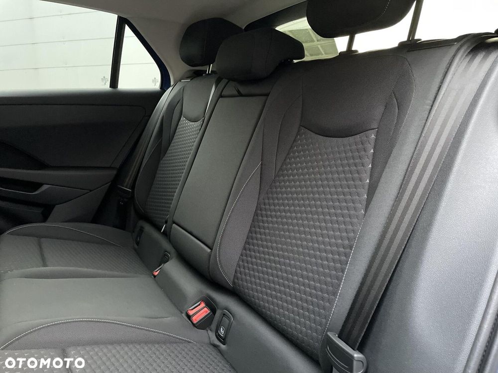 Volkswagen T-Roc - 18