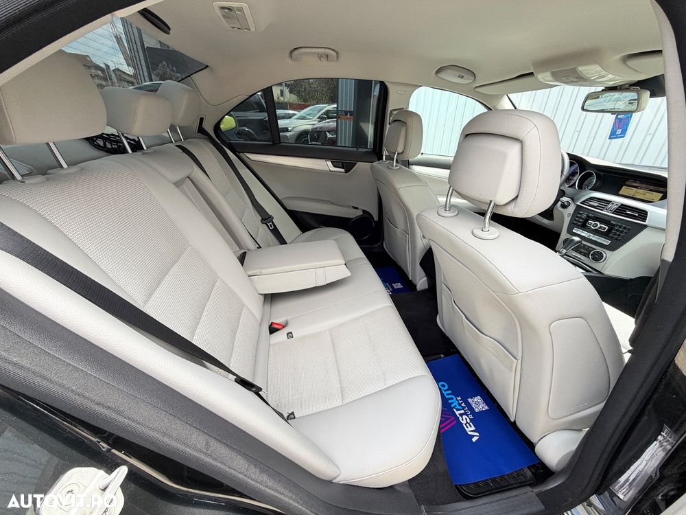 Mercedes-Benz C 250 CDI 4-Matic BlueEFFICIENCY - 8