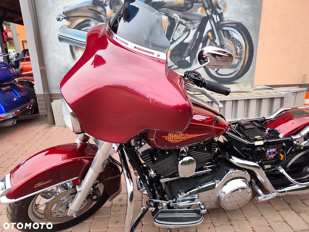 Harley-Davidson FLHTCU Ultra - 3