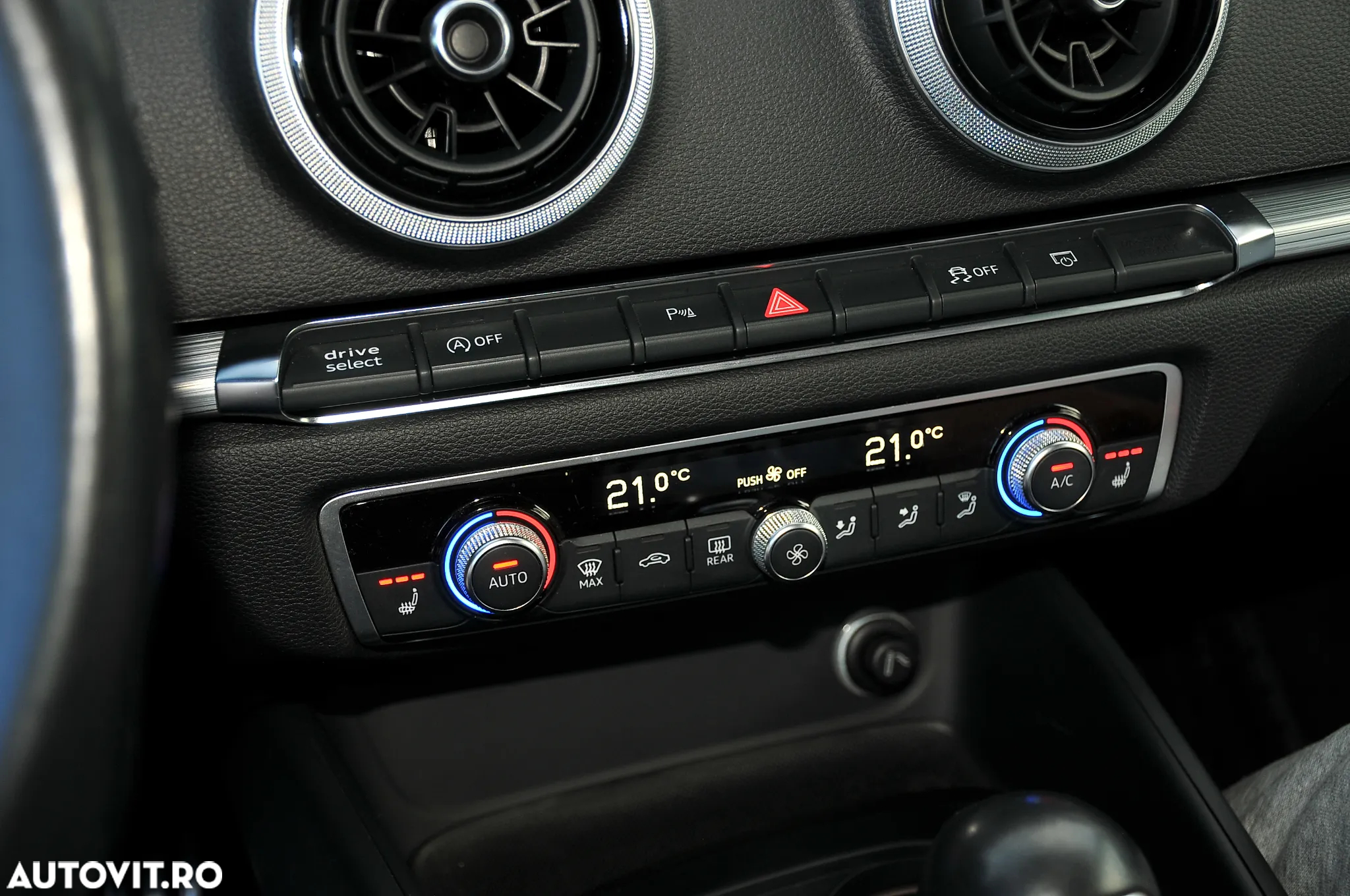 Audi A3 35 TFSI Sportback S tronic - 16