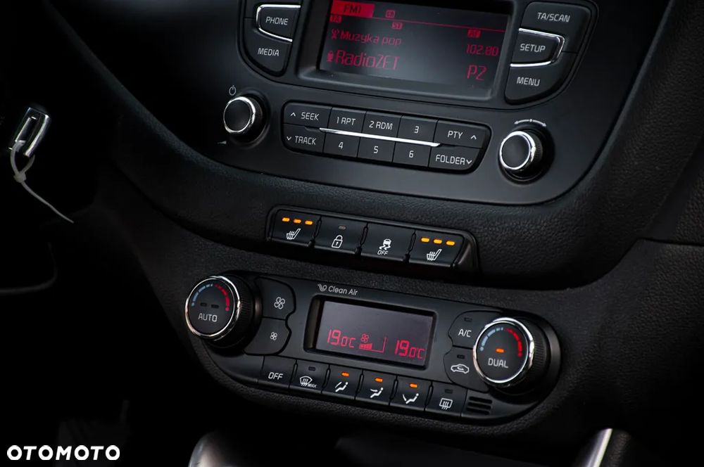 Kia Ceed - 21