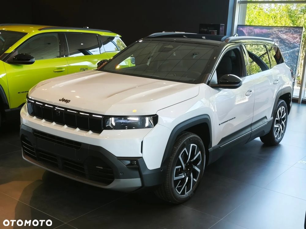 Jeep Compass 1.2 T3 mHEV Summit FWD DCT