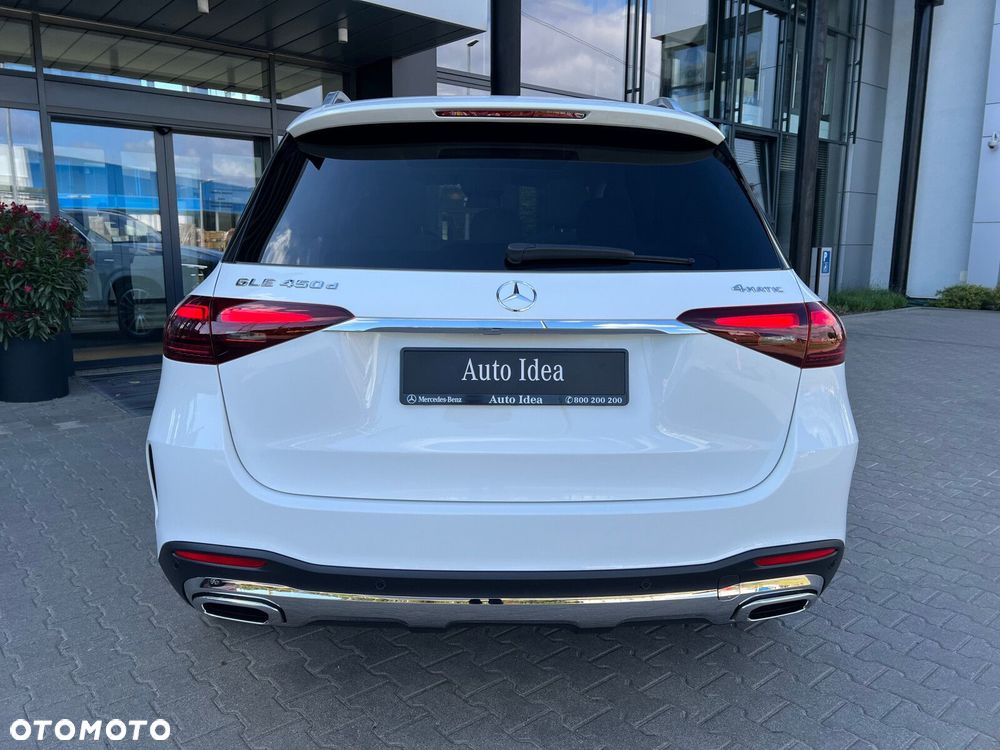 Mercedes-Benz GLE - 22