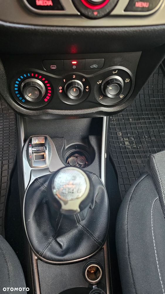 Alfa Romeo Mito - 16