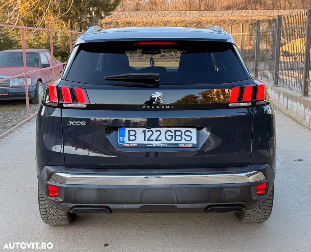 Peugeot 3008 1.6 BlueHDI S&S Allure - 32