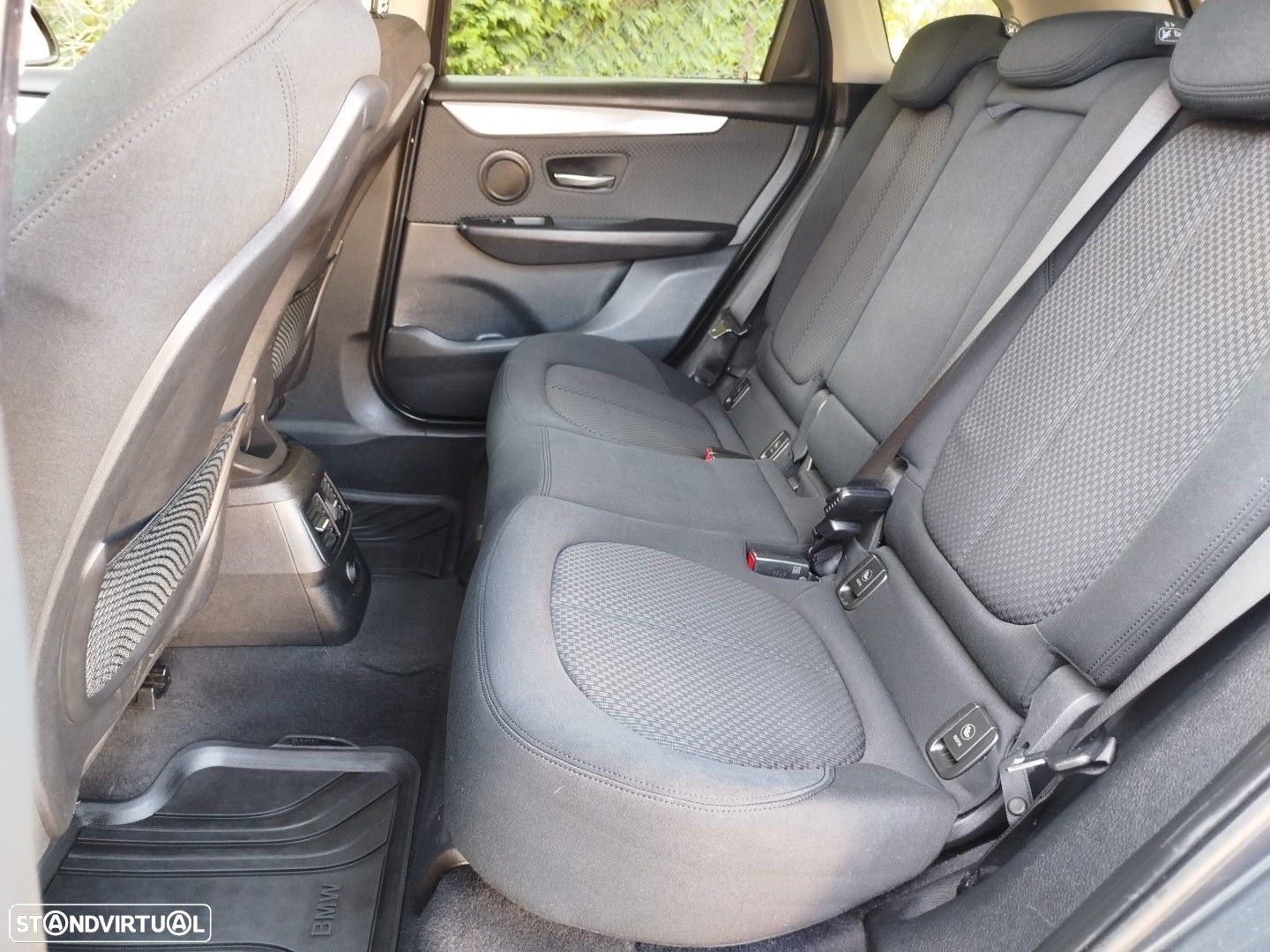 BMW 216 Active Tourer d Auto - 23