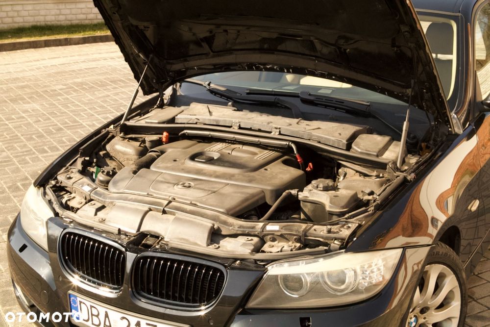 BMW Seria 3 - 16