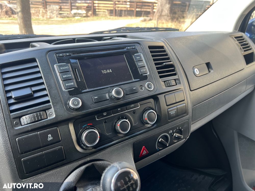 Volkswagen Transporter - 17