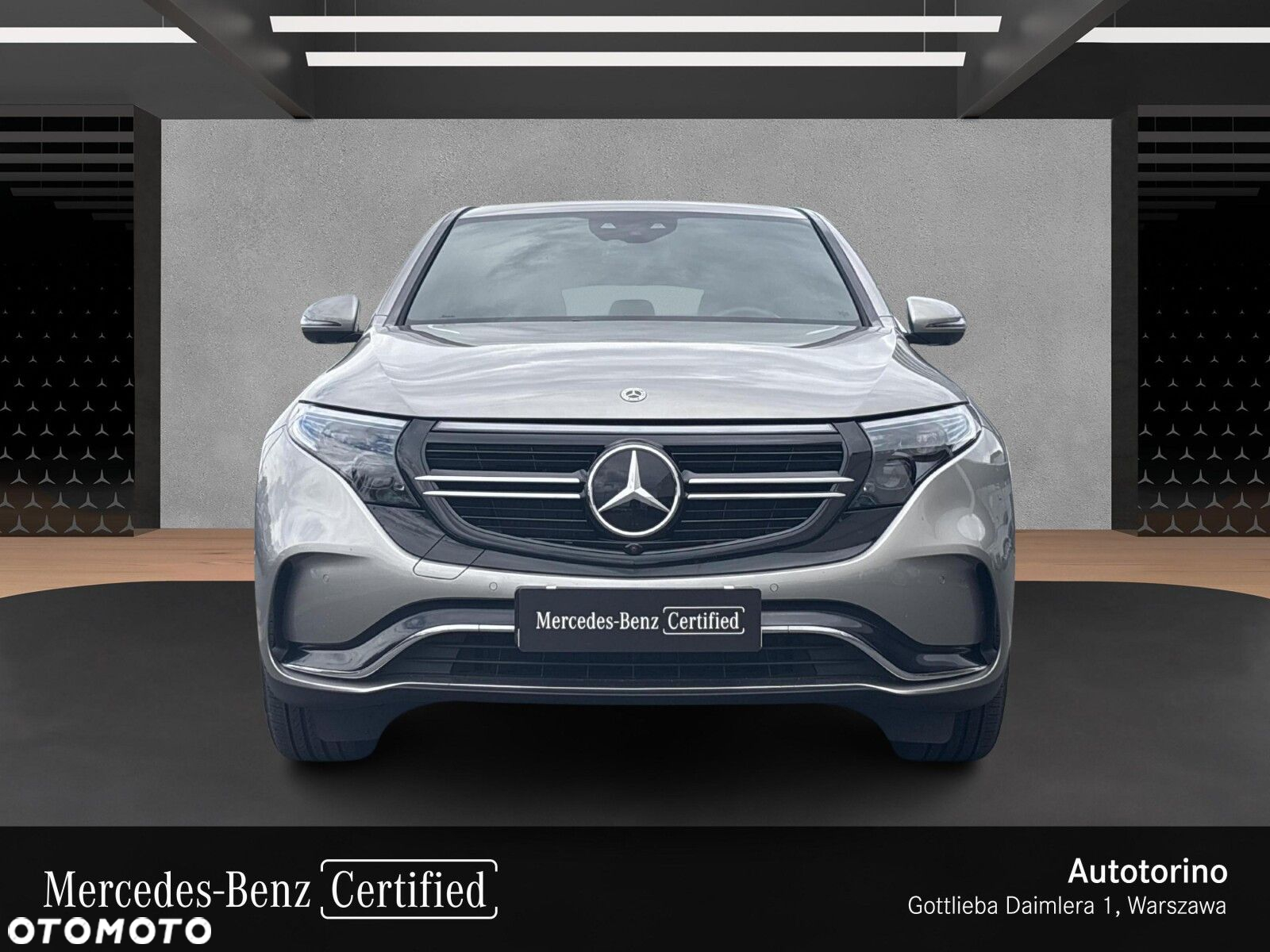 Mercedes-Benz EQC - 8