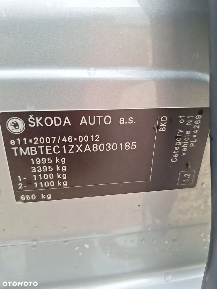 Skoda Octavia 2.0 TDI DPF Elegance DSG - 18