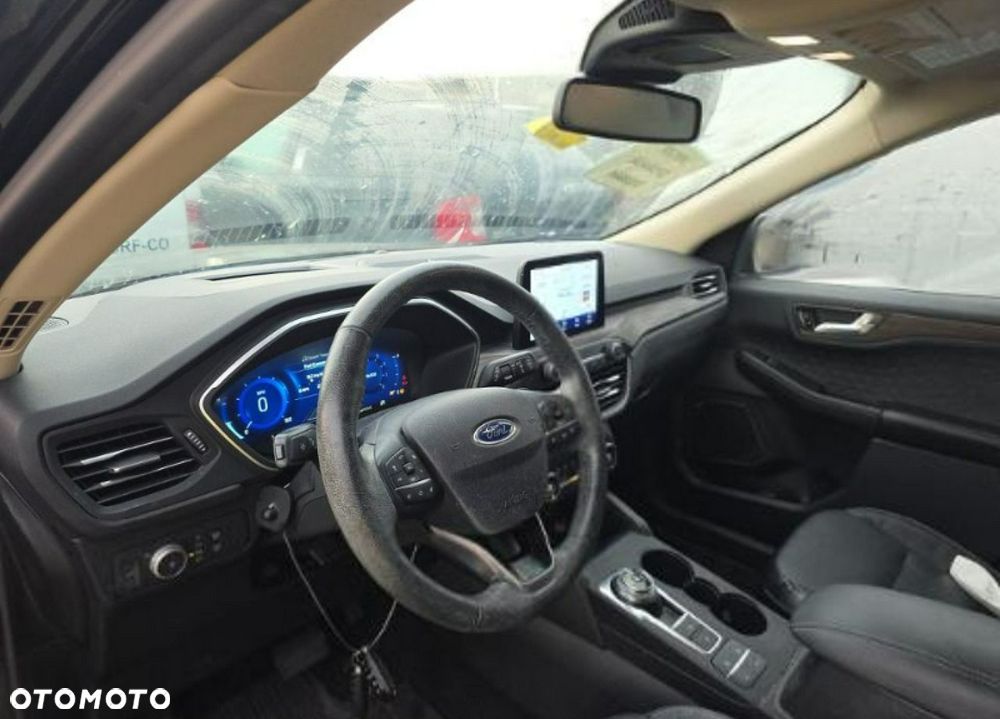 Ford Escape - 8
