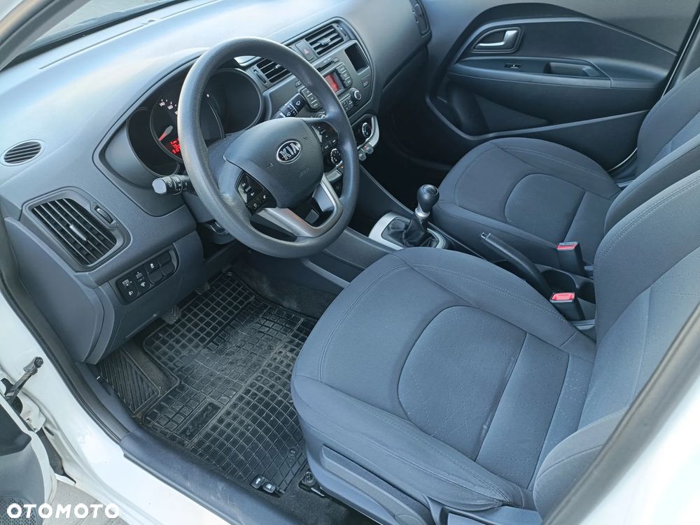 Kia Rio 1.2 M (klm) - 9
