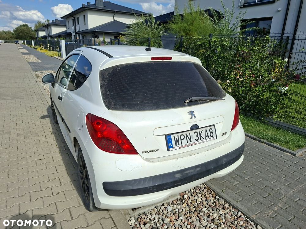 Peugeot 207 - 2