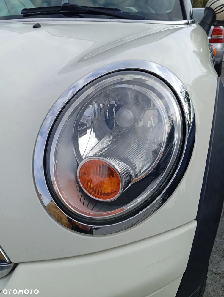 MINI Cooper Standard - 15