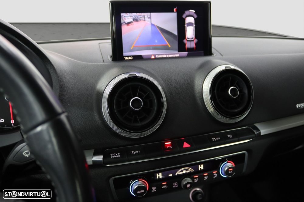 Audi A3 Sportback 1.6 TDI Sport - 11