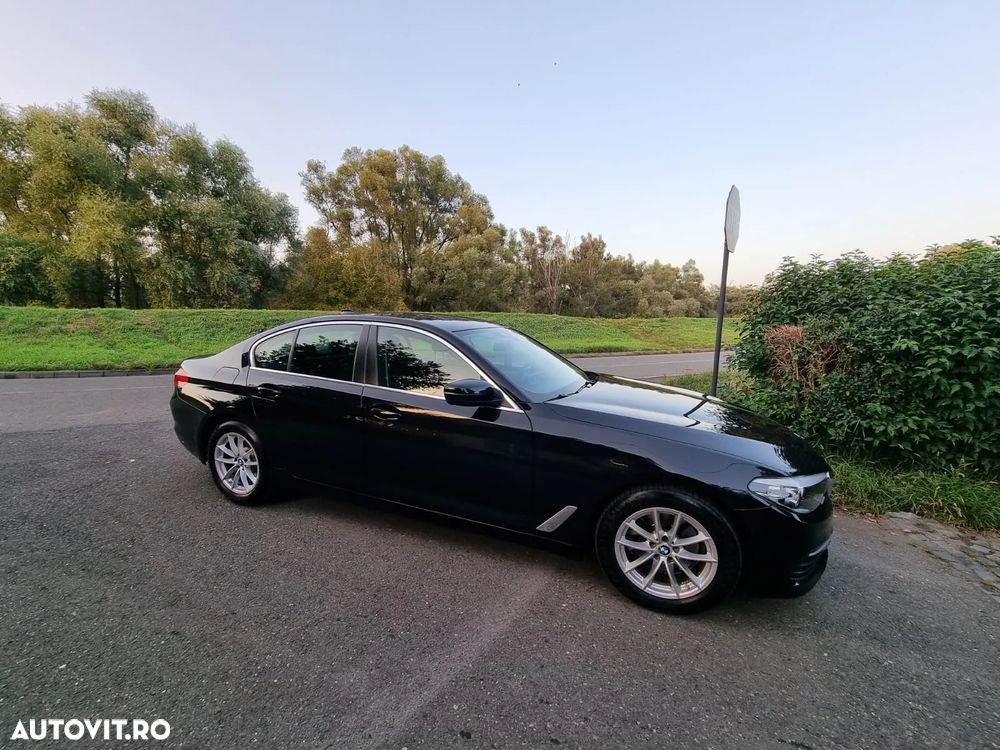 BMW Seria 5 520d xDrive AT - 3