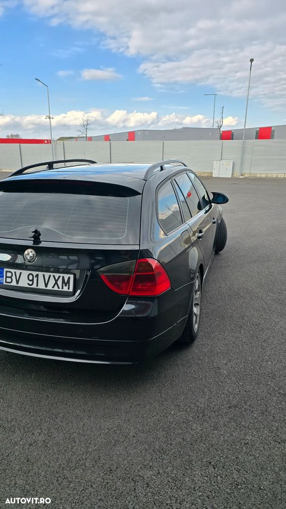 BMW Seria 3 320d - 5