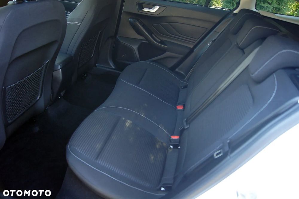 Ford Focus 1.5 EcoBlue STart-Stopp-System TITANIUM - 30