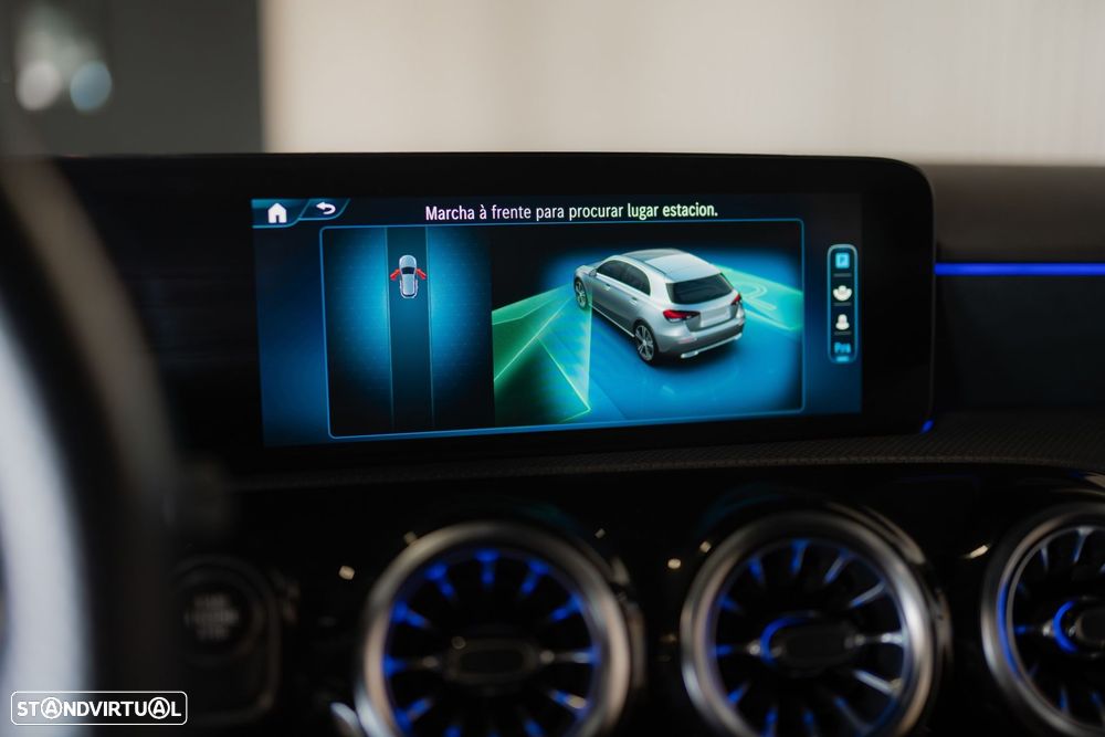 Mercedes-Benz A 250 e 8G-DCT AMG Line - 47