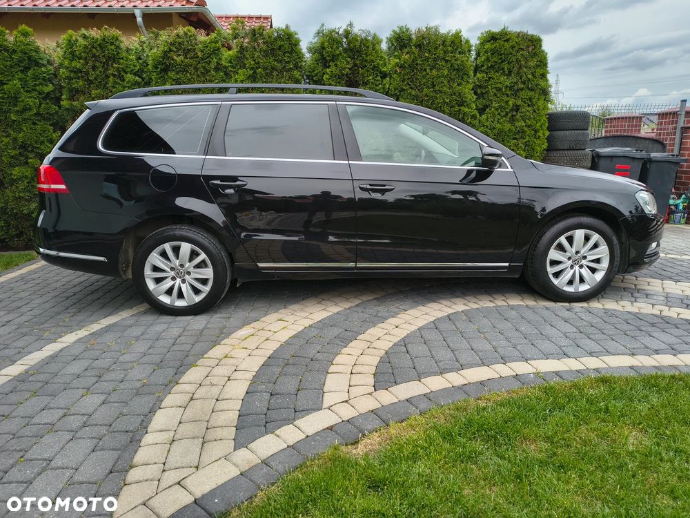 Volkswagen Passat 2.0 TDI DSG BlueMotion Technology Comfortline - 10