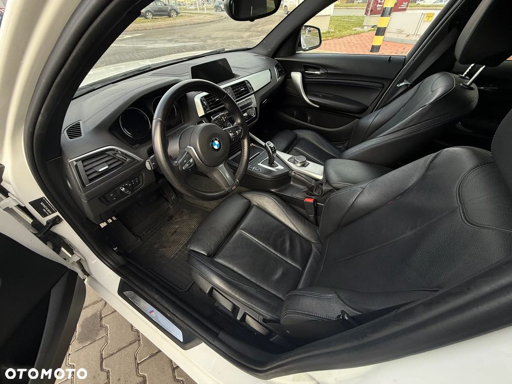 BMW Seria 1 120i Edition M Sport Shadow - 14