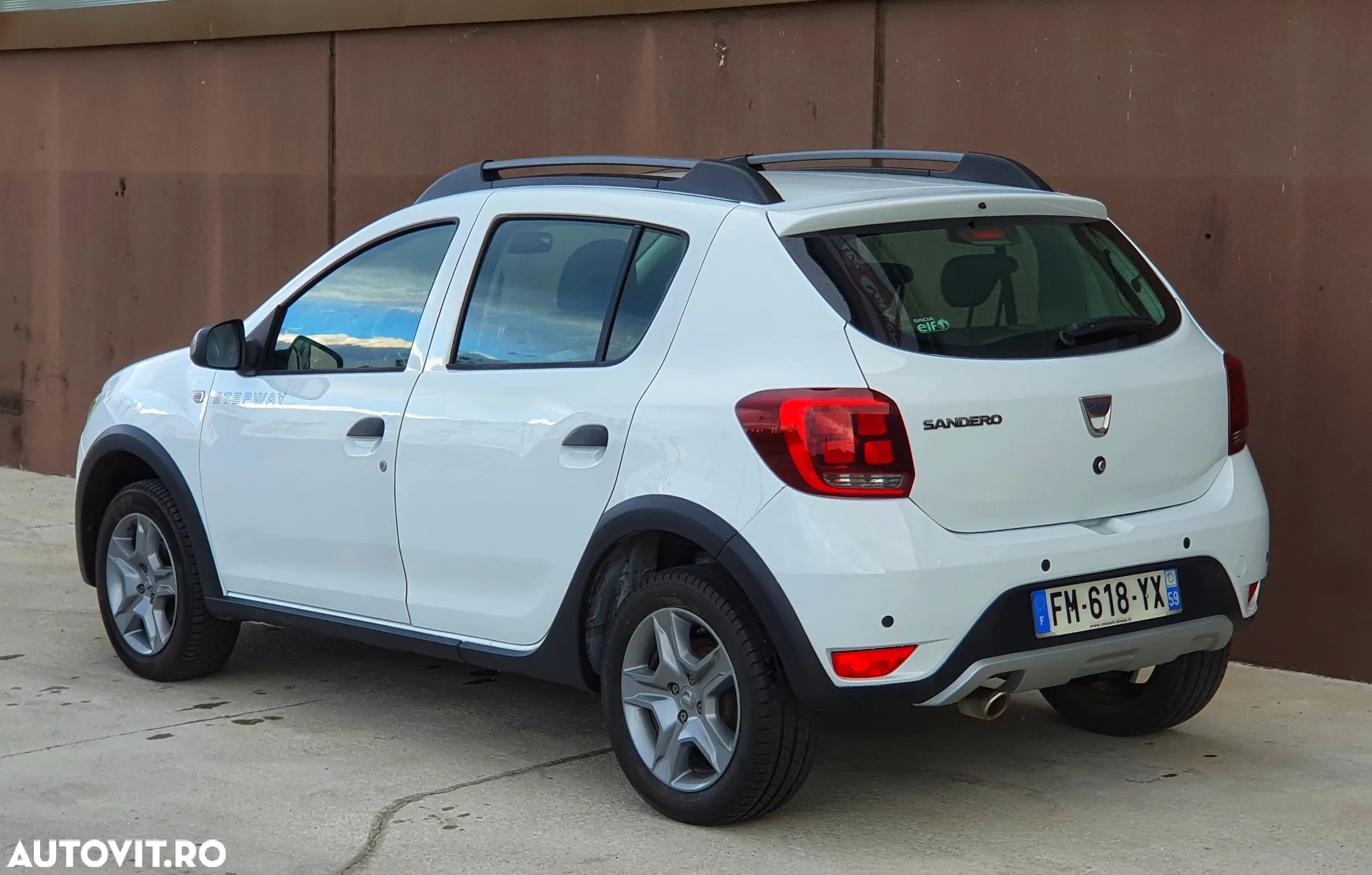 Dacia Sandero Stepway dCi 90 S&S Prestige - 6