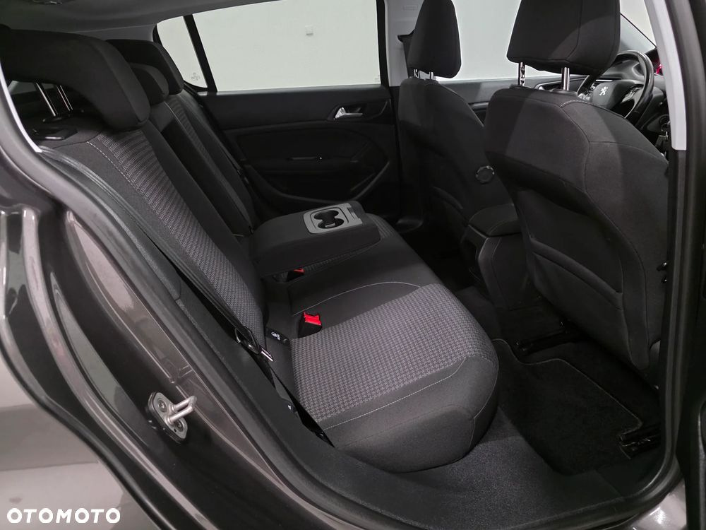 Peugeot 308 - 17