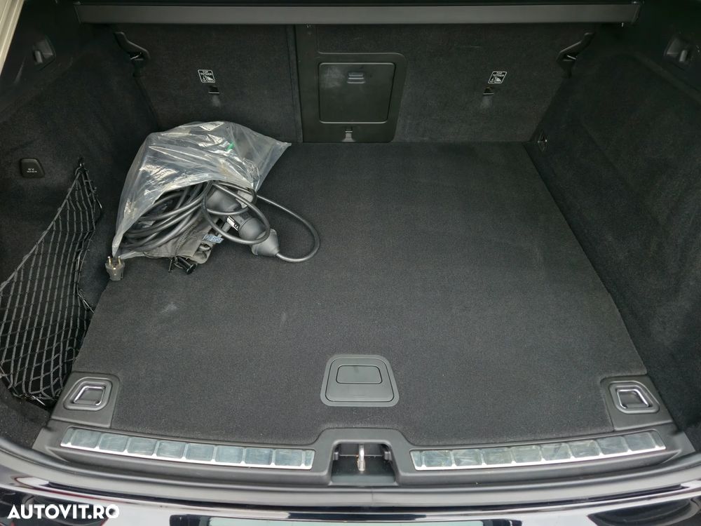 Volvo XC 60 T6 AWD Recharge Geartronic Inscription Expression - 23