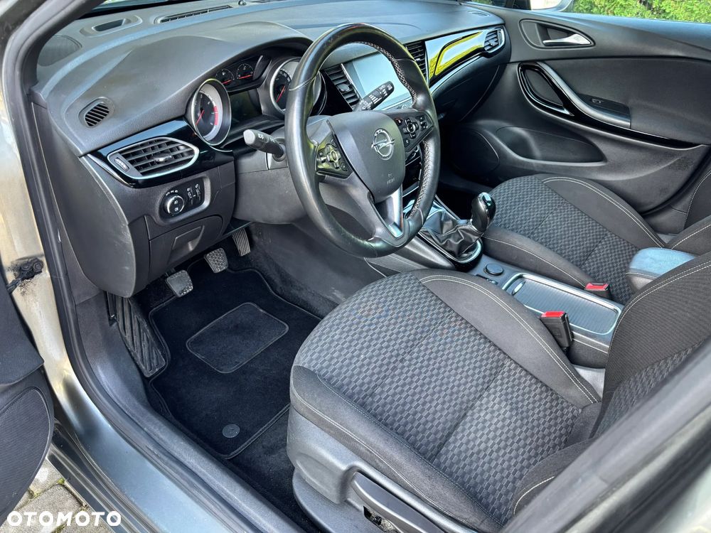 Opel Astra 1.4 Turbo Sports Tourer Edition - 9