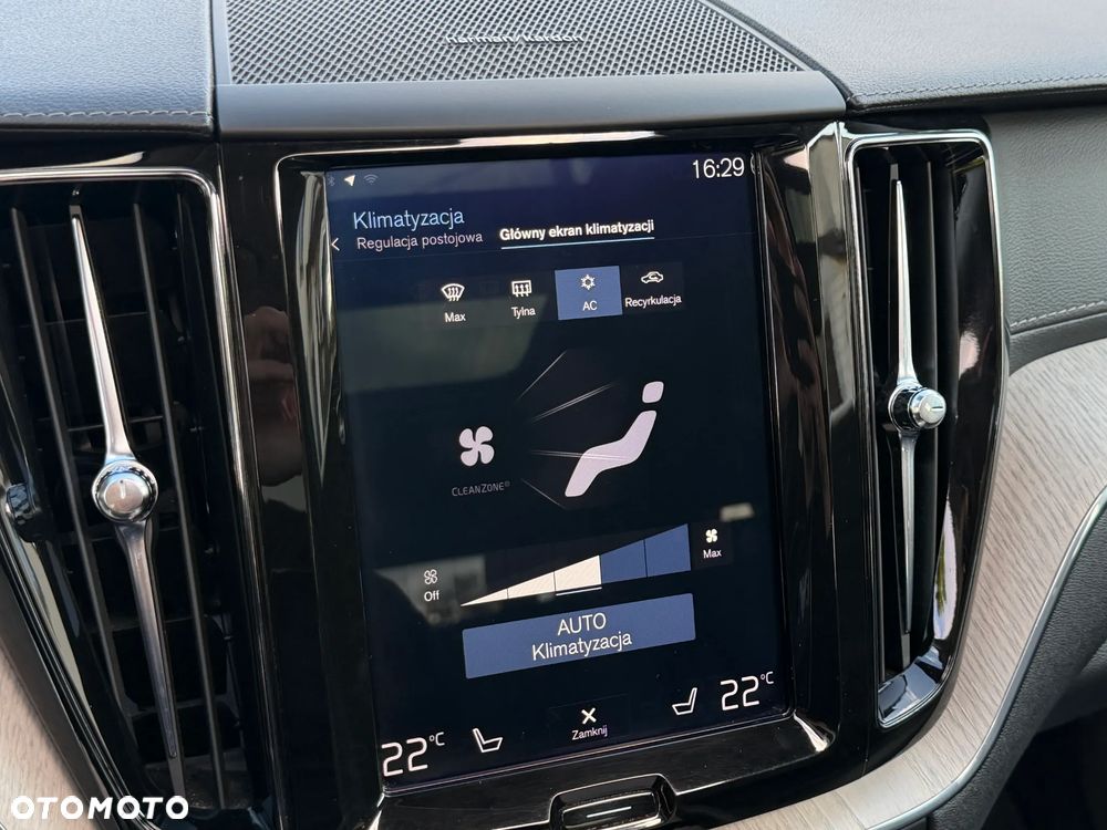 Volvo XC 60 T8 AWD Plug-In Hybrid Inscription - 16