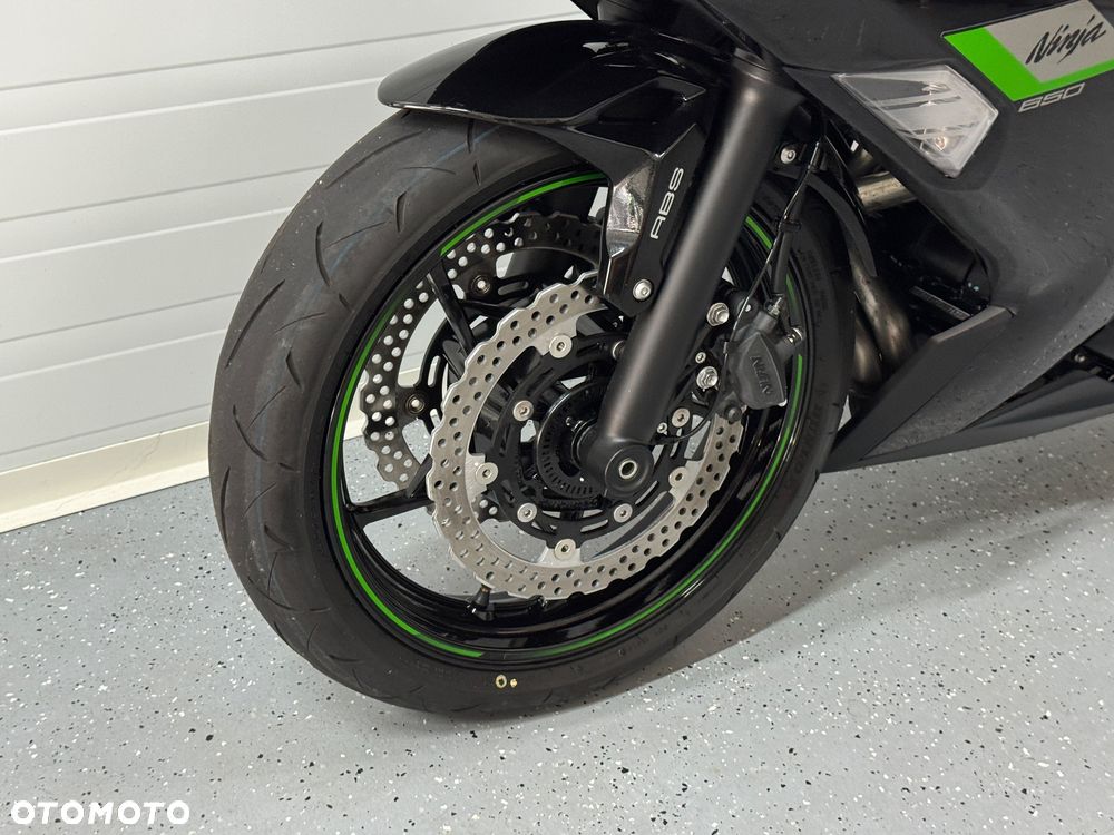Kawasaki Ninja - 24