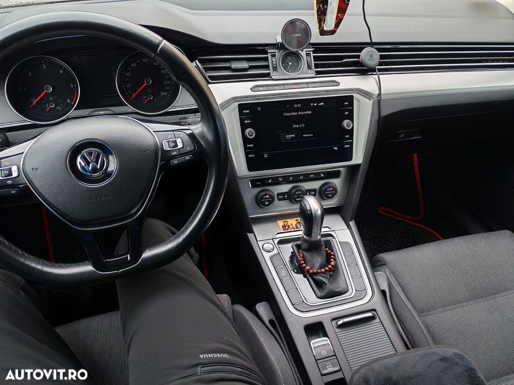 Volkswagen Passat 2.0 TDI SCR DSG BlueMotion Comfortline - 11