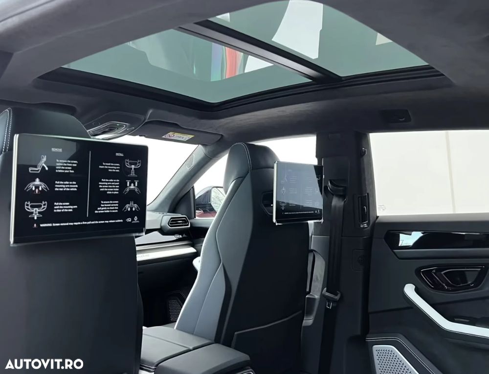 Lamborghini URUS - 20
