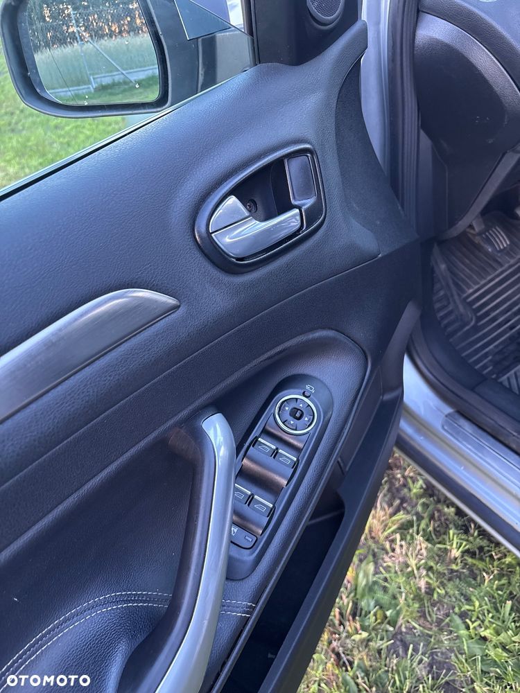 Ford Mondeo 2.5 Ghia X - 15