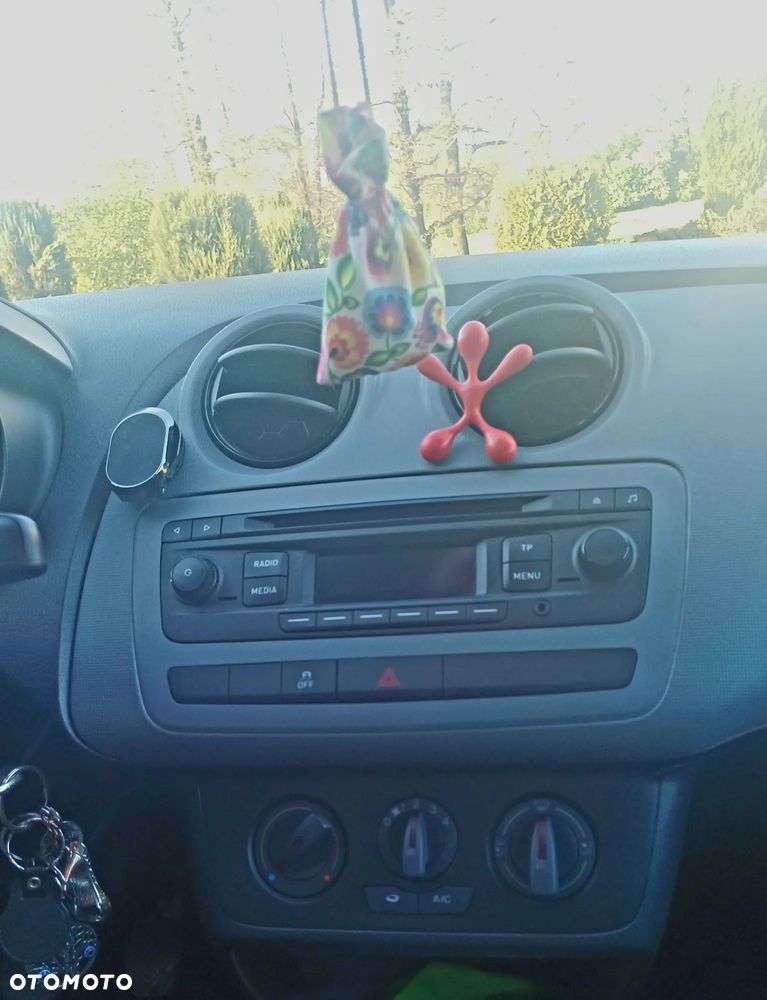 Seat Ibiza - 4